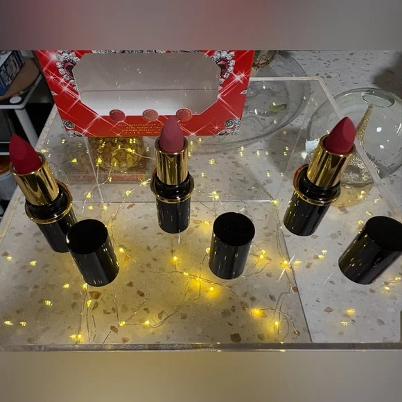 Pat McGrath Mini Mattetrance Lipstick
Trio Limited Edition - Picture 12 of 17